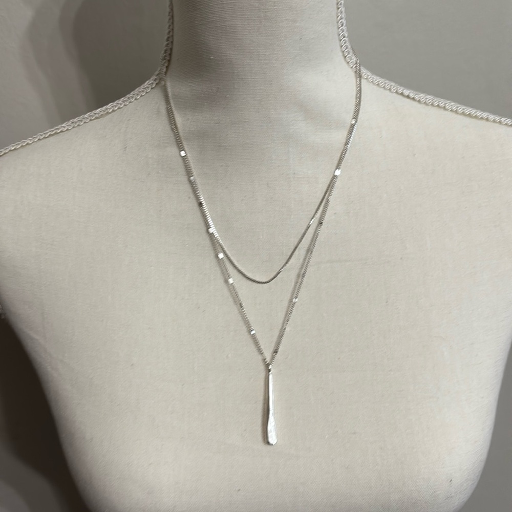 Jenny Bird Pendent Double Layer Necklace Silver EUC